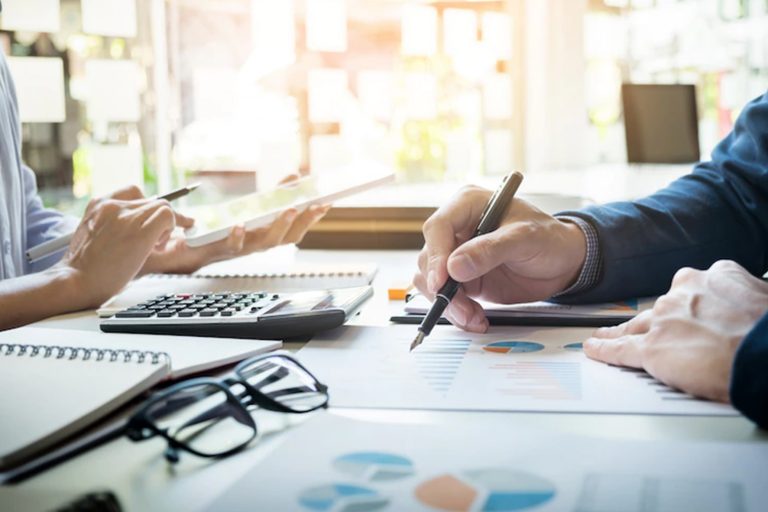 Why you should outsource call center services